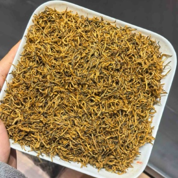 性价比超高的金骏眉来咯，欢迎询价