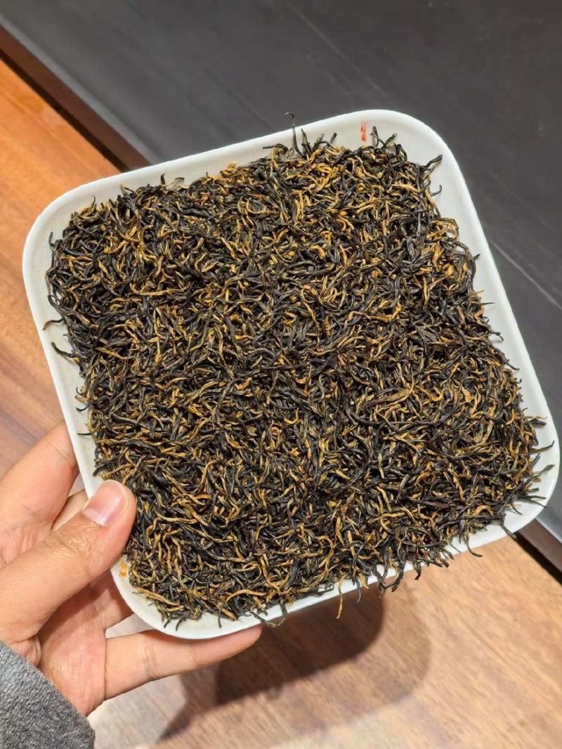 性价比超高的金骏眉来咯，欢迎询价