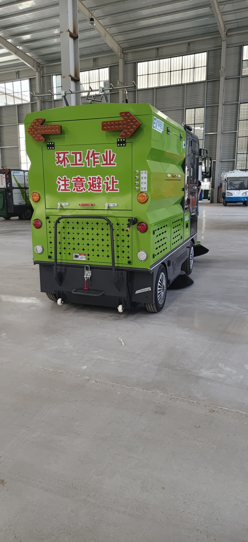 厂家直销，欢迎咨询，扫地拖地车，欢迎考查，