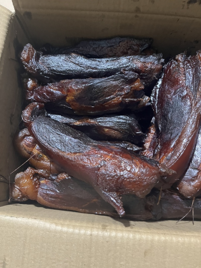 小块坨坨腊肉可地摊商超餐饮可视频看货现货供应