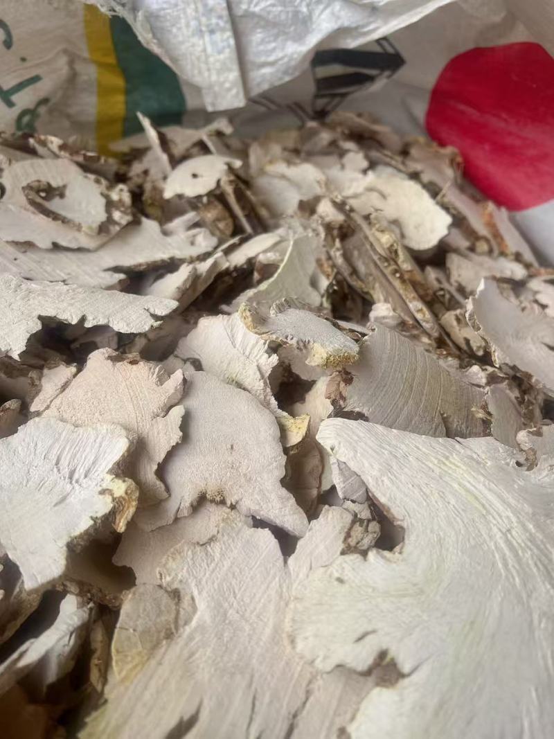 土茯苓干片地摊电商批发无硫磺土茯苓片白土茯苓干片干