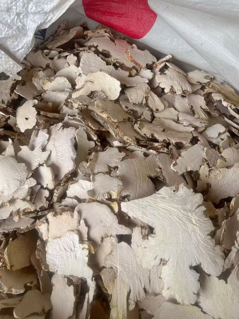 土茯苓干片地摊电商批发无硫磺土茯苓片白土茯苓干片干
