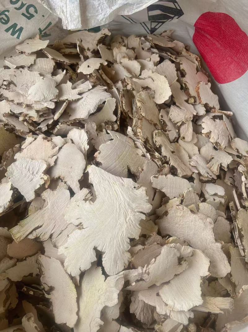 土茯苓干片地摊电商批发无硫磺土茯苓片白土茯苓干片干
