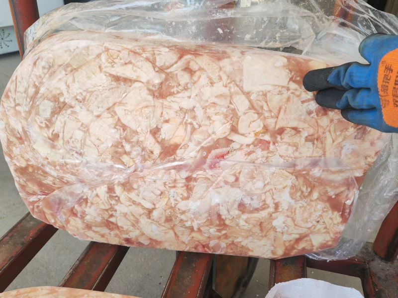 超低价出售微调理鸡碎肉2吨，