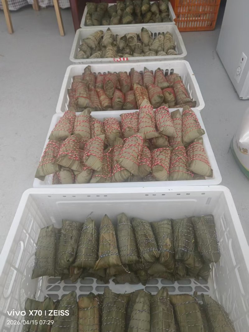 精品粽子各种口味货源充足量大从优质量保证欢迎咨询