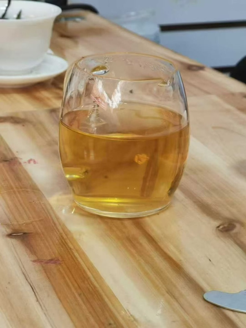 老白茶小方片光片工厂直销，全国发货，价格有优势
