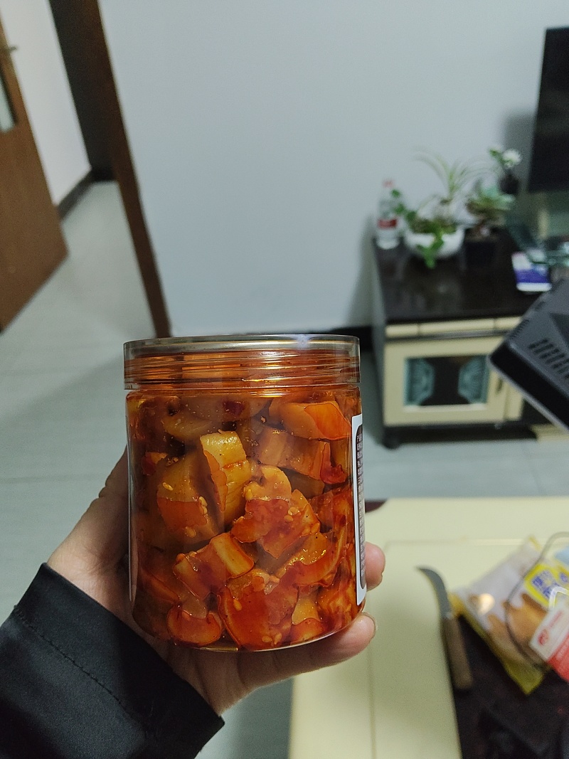 瓶装红油麻辣萝卜干（酱香干）