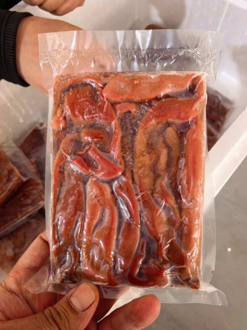 鲜海肠先加工一板200g一件110板