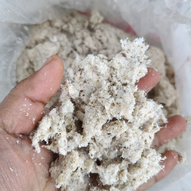 发酵淀粉渣牛，羊，猪鱼鸡鸭鹅喂养