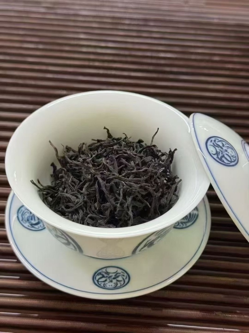 凤凰单丛茶鸭屎香蜜兰香大乌叶
