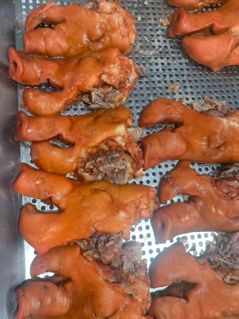 山东省临沂市沂南县熟猪头肉1斤一包，厂家直销