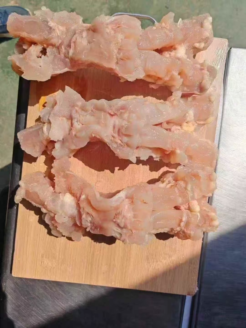 国产纯干精修全熟牛蹄主筋，均为鲜公牛蹄原料，纯水煮***
