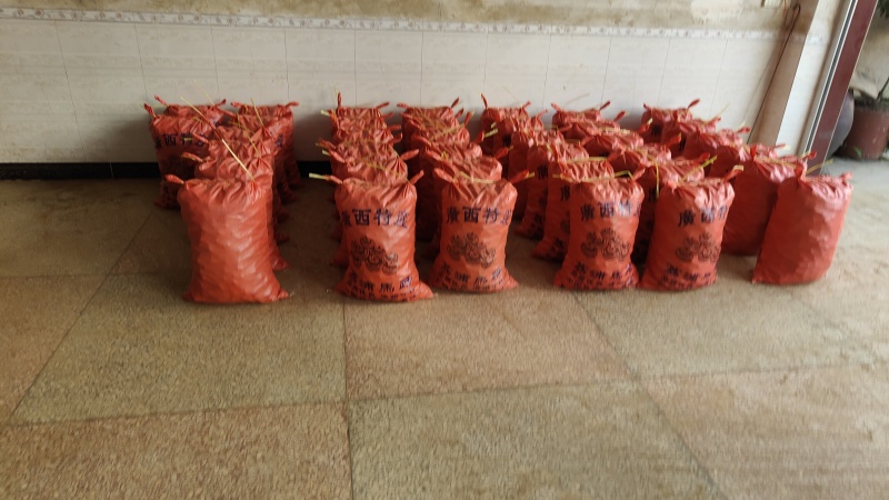 广西荔浦新鲜优质马蹄茡荠鲜甛可口汁水丰满内质白嫩色泽鲜红个头