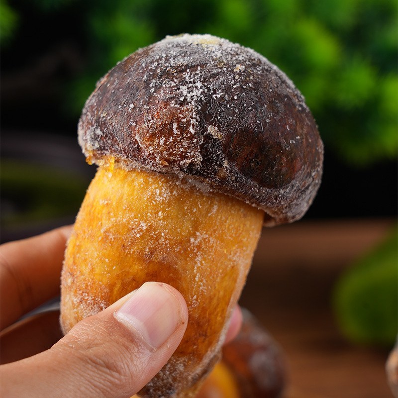 云南特产野生黄牛肝源头基地供货食用菌家庭版火锅热炒食材黄