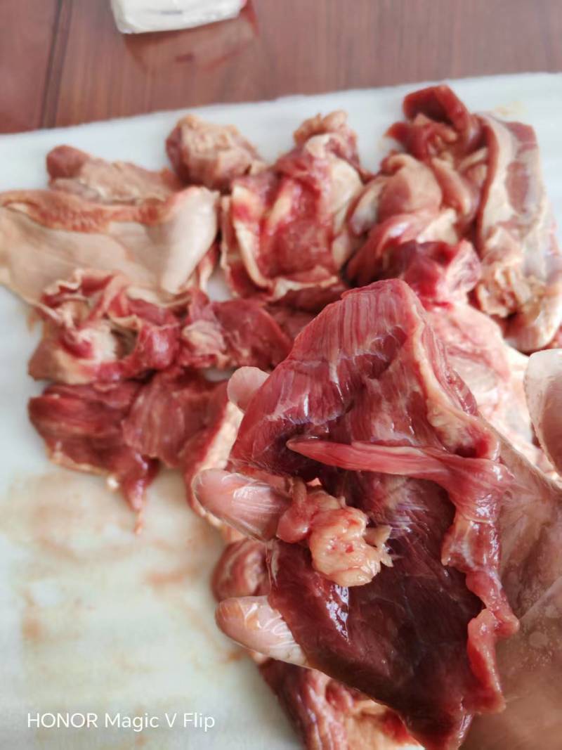 大块牛碎肉