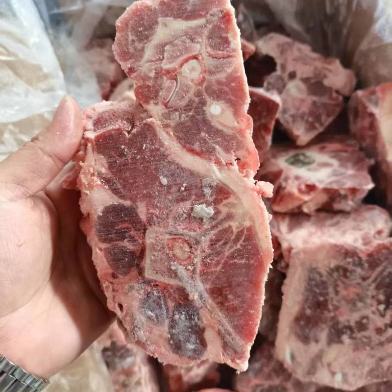 满肉羊蝎子