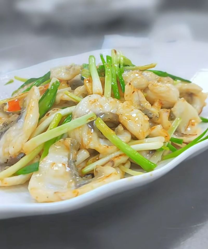 脆肉罗非鱼活鱼及新鲜活鱼分切好的鱼片等