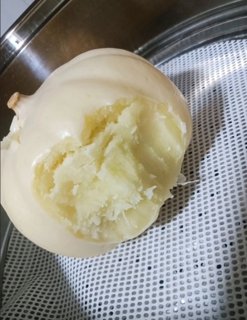 网红**广西4万斤本土白贝贝出售，数量不多欢迎来电