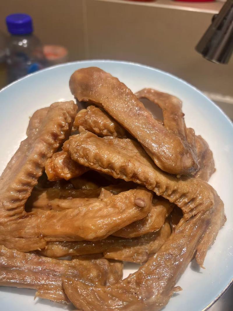 卤水翅地摊电商批发卤水鸭翅鹅翅卤味鸭翅泡鸭翅熟食