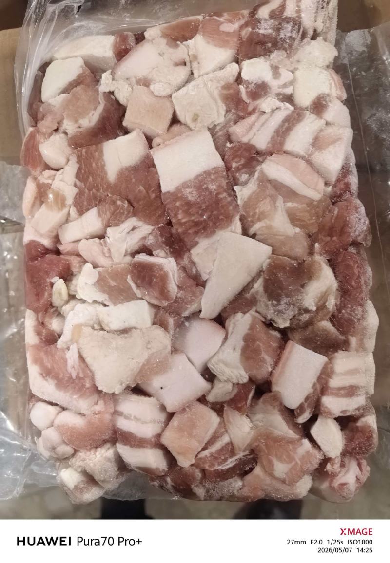 原切五花肉块