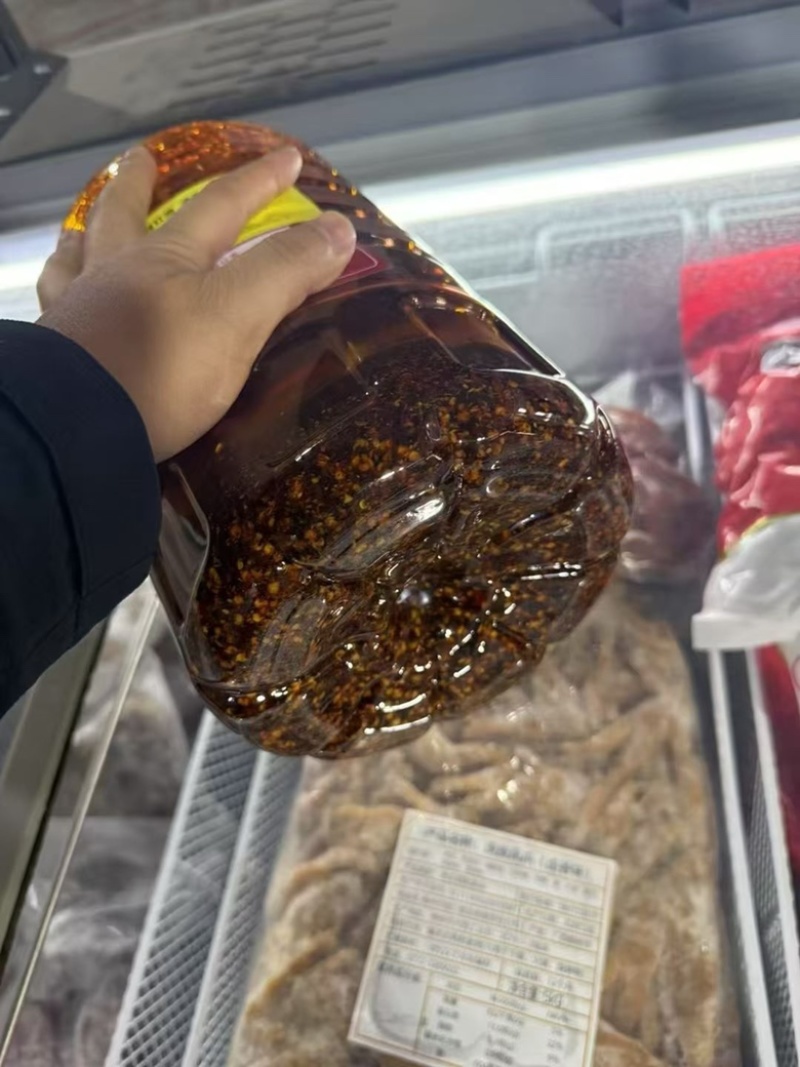 油辣子油可地摊商超餐饮可视频看货现货供应