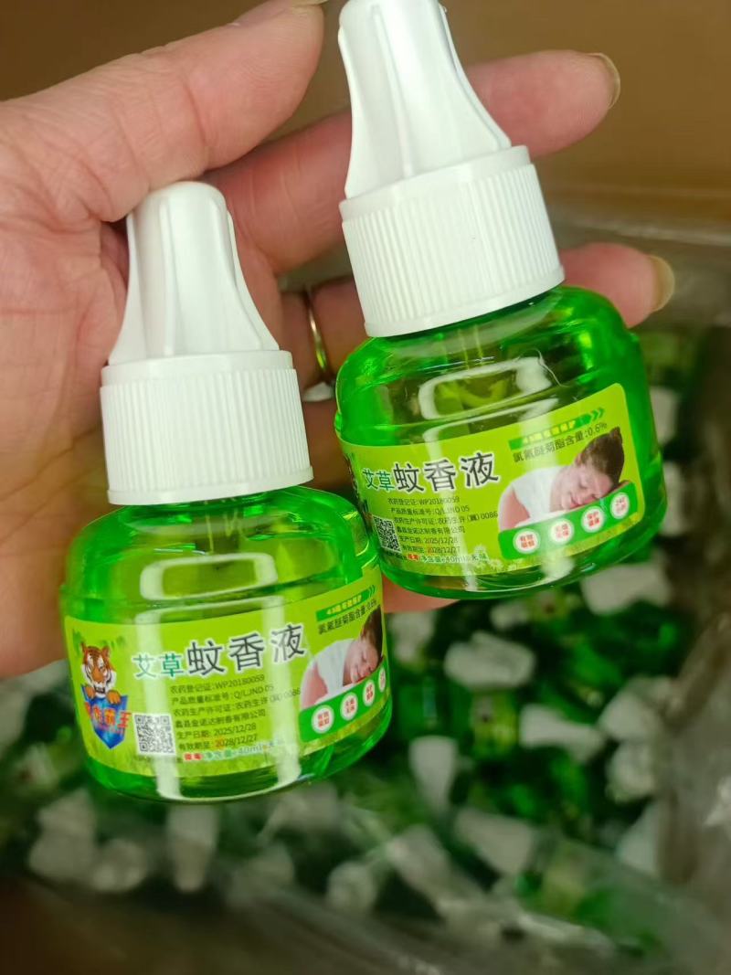 蚊香液，威虎霸王艾草威虎猎人达成美电热蚊香液