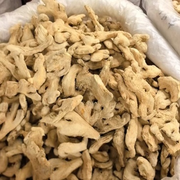 干姜片，姜块香料炒菜