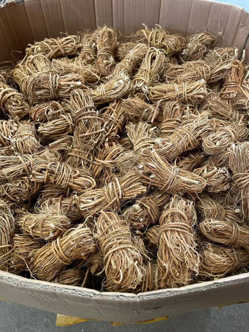野生五指毛桃香味浓郁，广东煲汤料无硫精选
