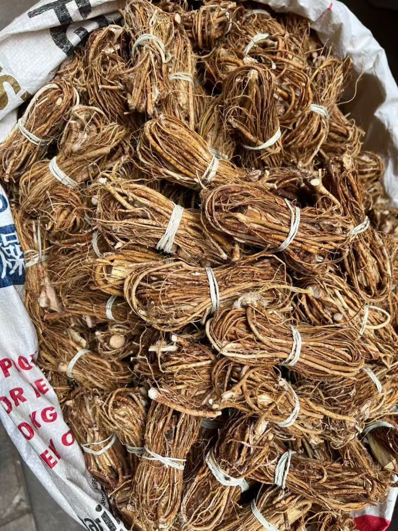野生五指毛桃香味浓郁，广东煲汤料无硫精选