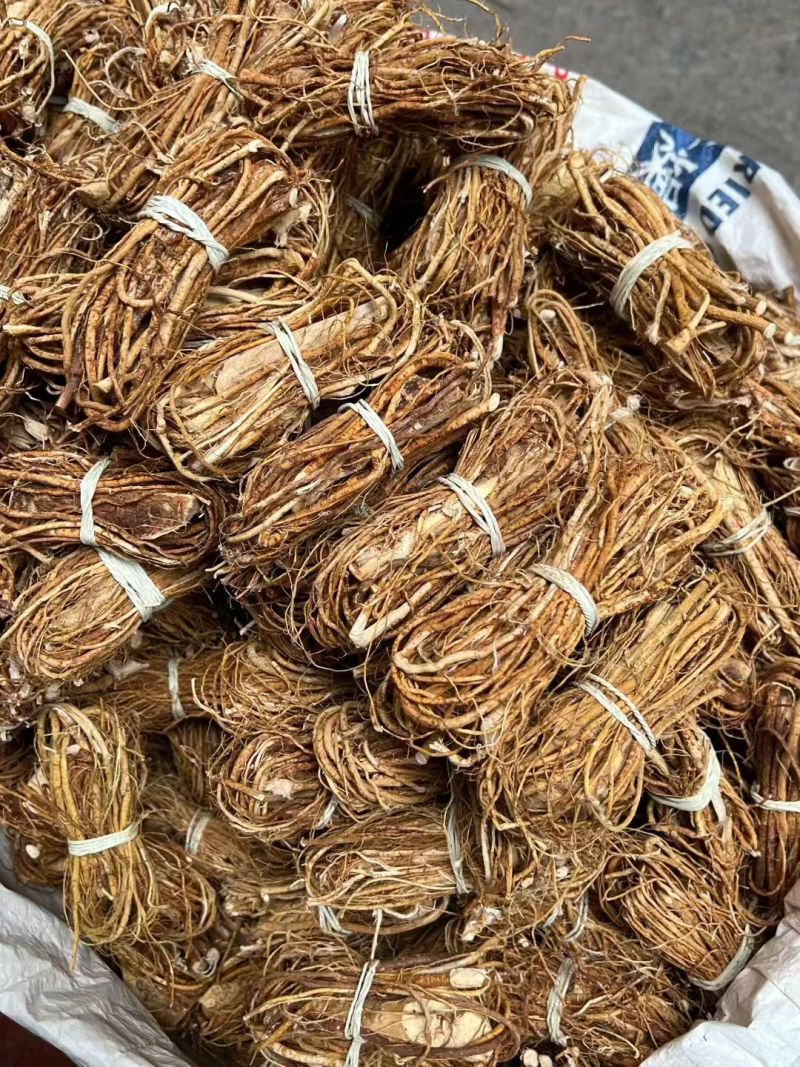 野生五指毛桃香味浓郁，广东煲汤料无硫精选