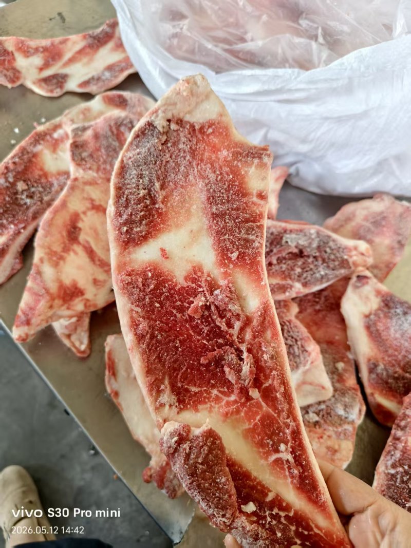 牛月牙骨，烧烤卤炖都可以价格便宜