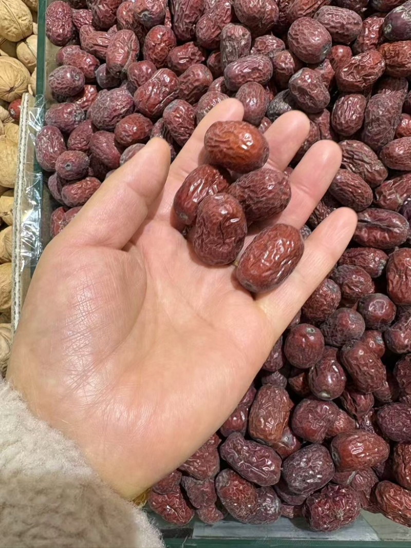 河南灰枣产区直发货源充足，全国发货欢迎选购