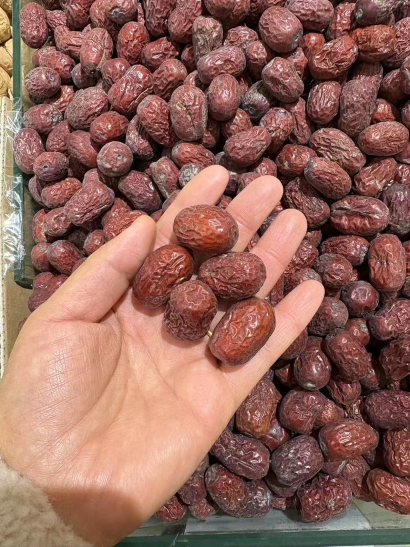 河南灰枣产区直发货源充足，全国发货欢迎选购