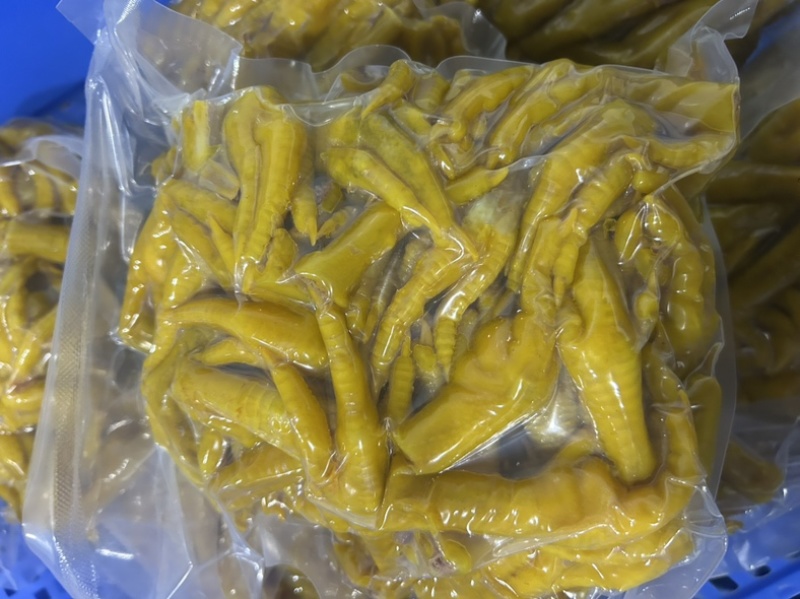 盐焗鸡爪厂家直销品质优可视频看货可发全国商超市场