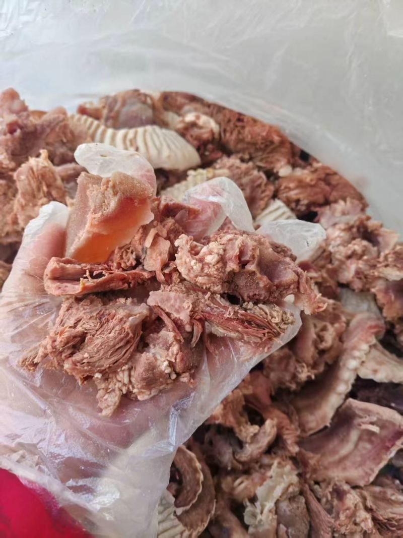 纯熟小块牛腮肉