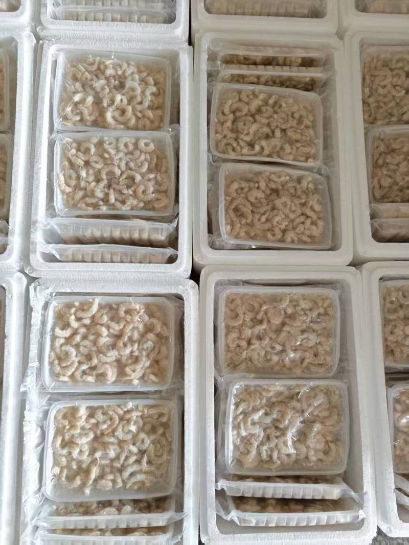 白虾仁，手工扒皮冰冻好，一手货源，货源充足，支持平台电商