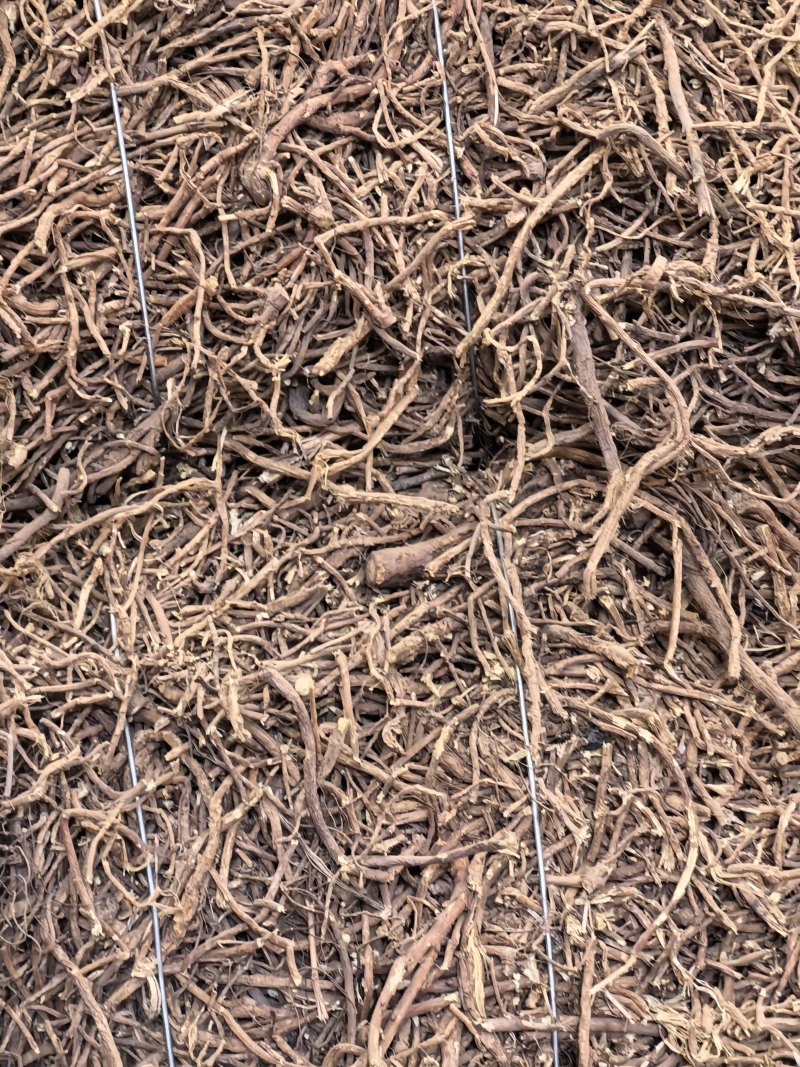 甘草毛条，乌拉尔红皮甘草毛条（甘草苷1.0甘草酸2.5）