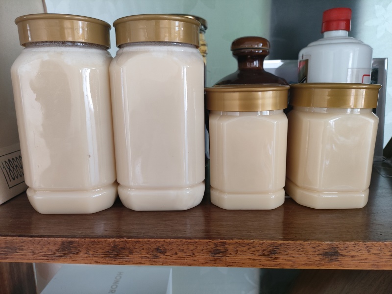 贵州盘州市土蜂蜜