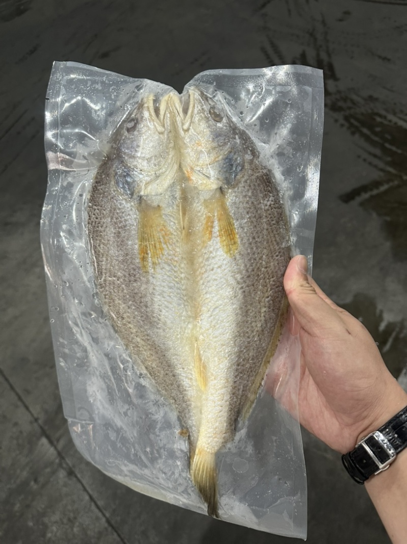 黄鱼干500/600克