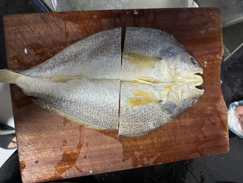 黄鱼干500/600克