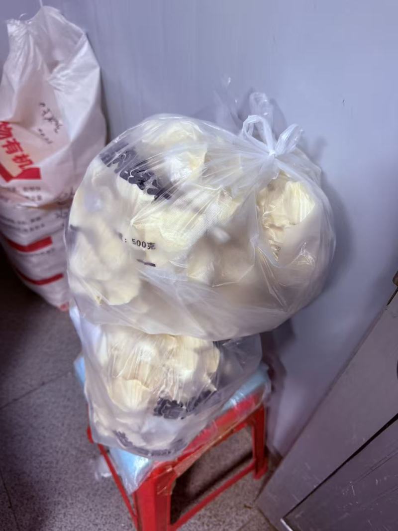 手工水饺，各种馅都有，厂家直发，量大优惠，欢迎合作
