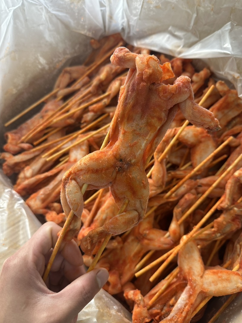 馋嘴牛蛙串烧烤牛蛙串