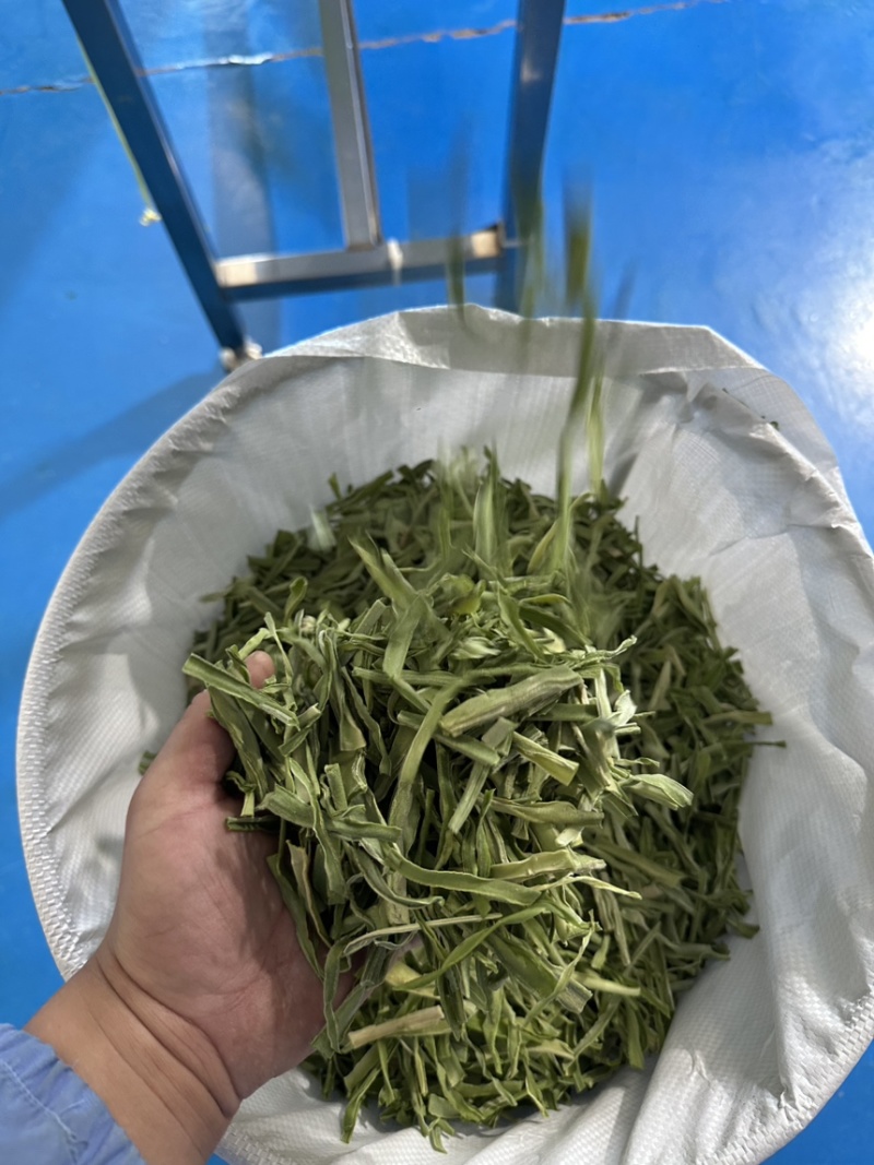 贡菜段