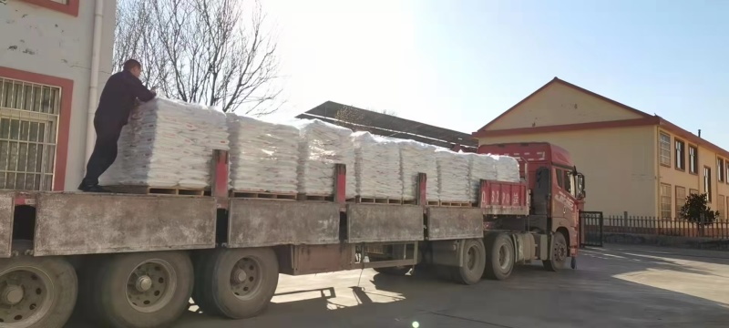 大量元素水溶肥，20-20-20，12-5-40TE两款