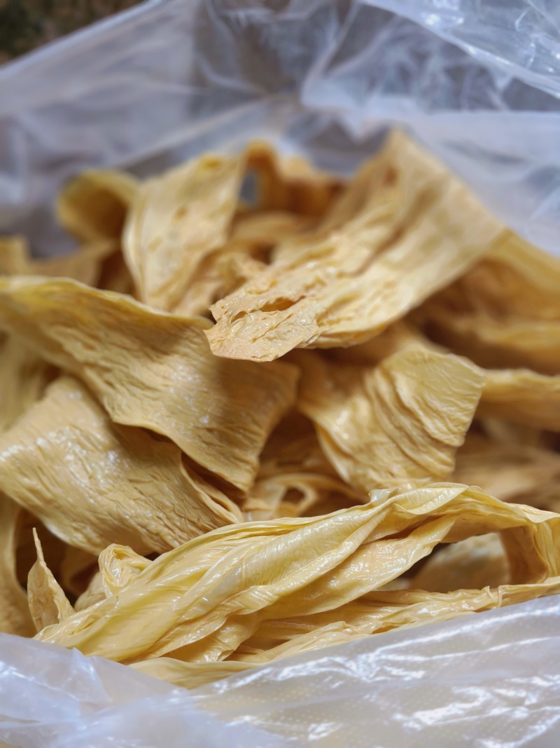 纯手工黄豆腐竹半斤25，纯手工量不多，一个月大概几百斤