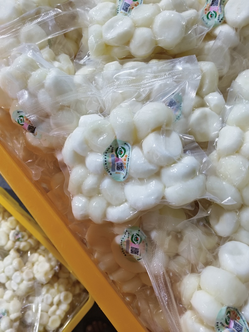 长年供应荔浦毛马蹄，，削皮白马蹄