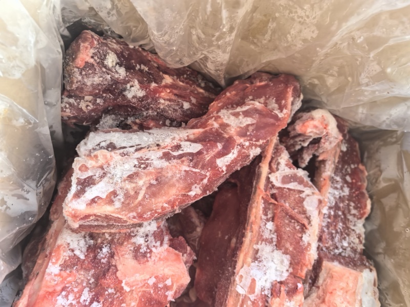 满肉羊蝎子