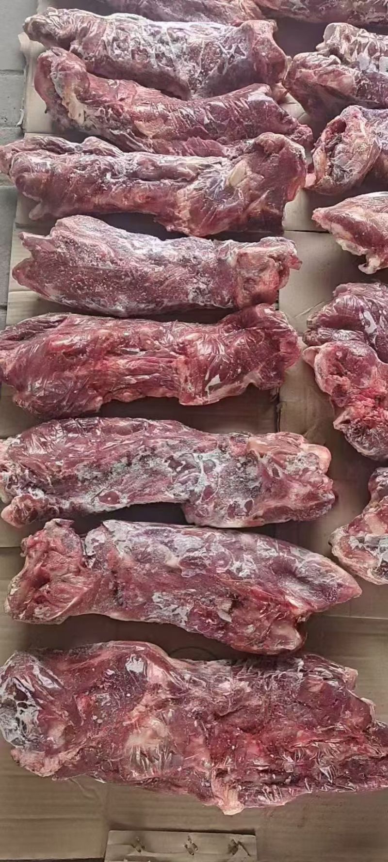 满肉牛脖骨，福利款价格很美丽，欢迎看货