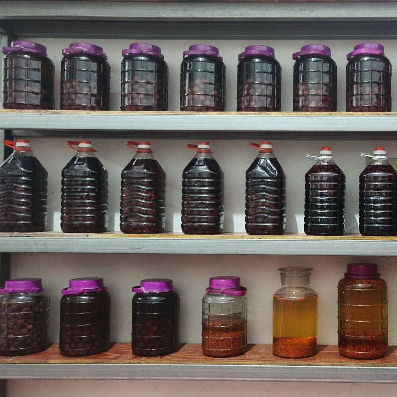 杨梅酒浸泡果酒，自家工厂品质高味道好醇香浓郁