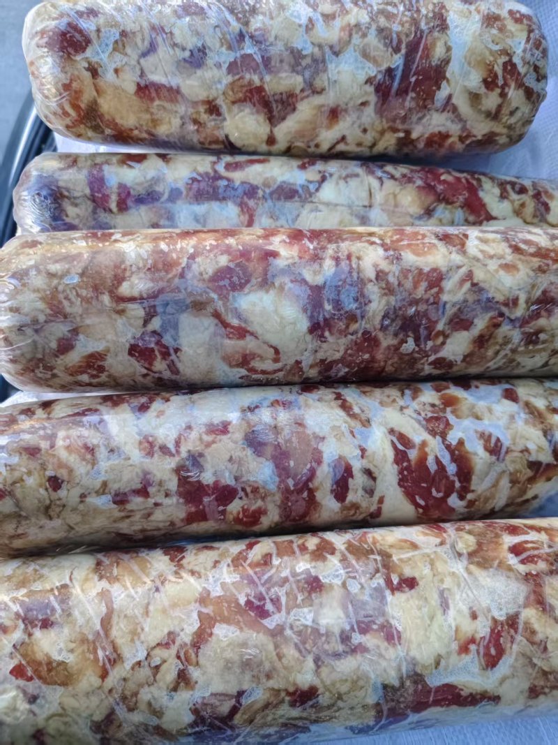 【牛碎肉】做牛肉干剔下来的边角料，肉和筋带油！长年有货